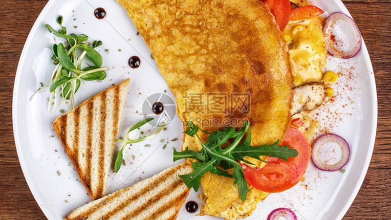 零食批发加盟代理费用通常由以下几个部分构成：